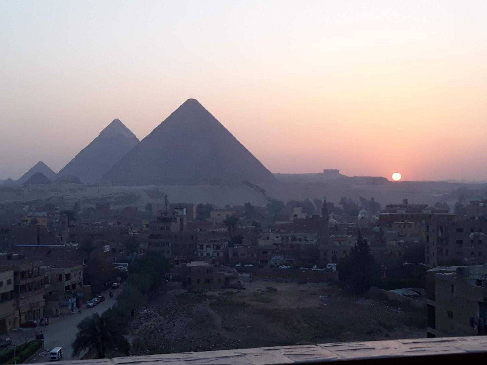 Pyramids View Suite/Vista Piramidi El El Cairo Exterior foto